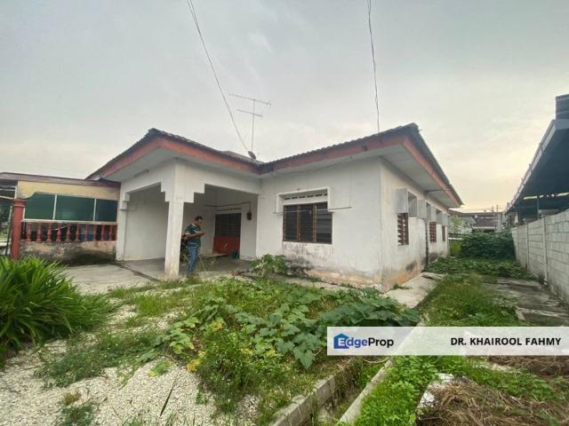 House for sale in Batu Pahat, Johor