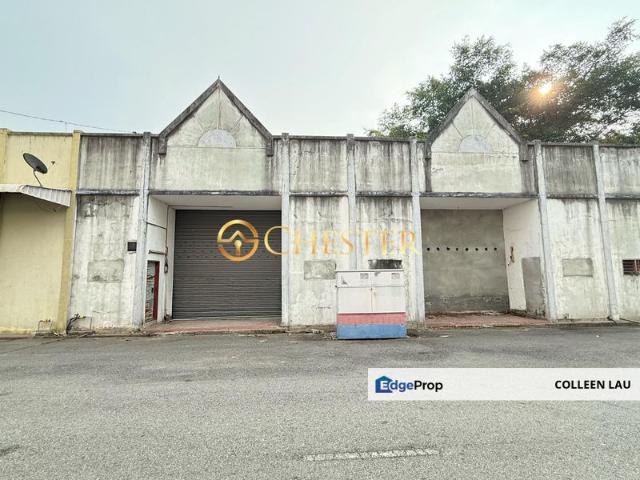 Warehouse for sale in Taman Industri Seri Sulong, Batu Pahat