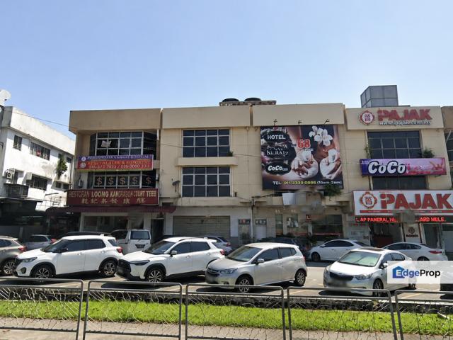 Shop for rent in Petaling, Alam Impian