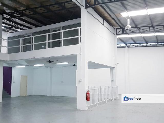 Warehouse for rent in Petaling, Damansara Damai