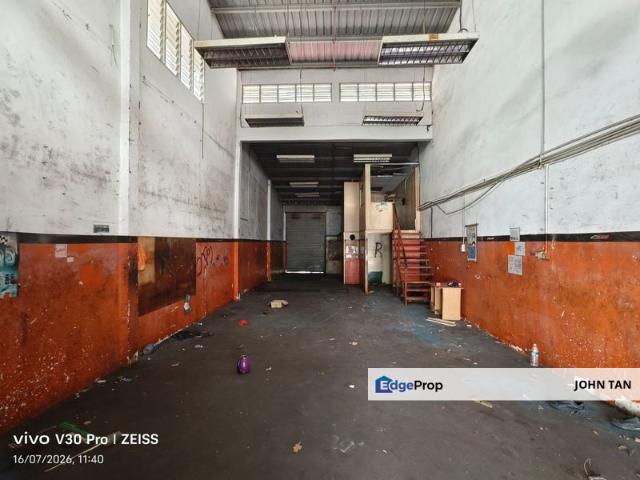 Warehouse for rent in Petaling, Damansara Damai