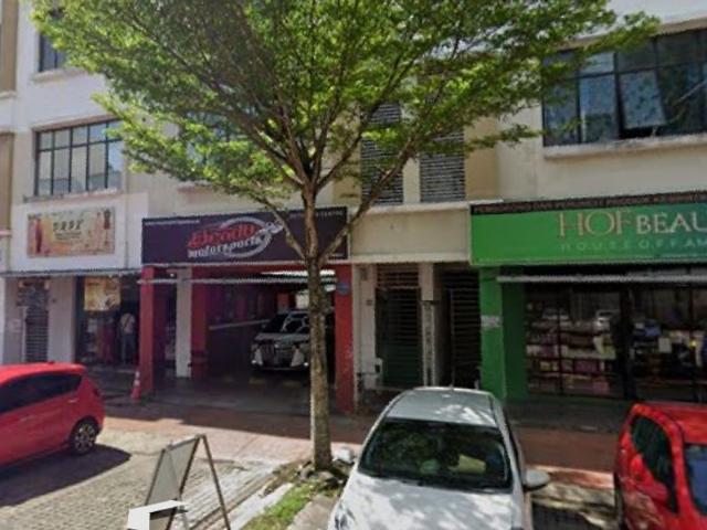 Shop for rent in Petaling, Alam Impian