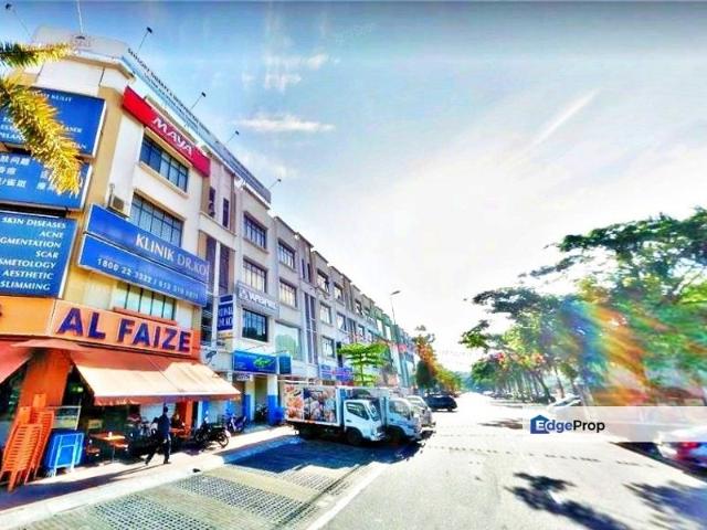 Shop for sale in Petaling, Alam Impian