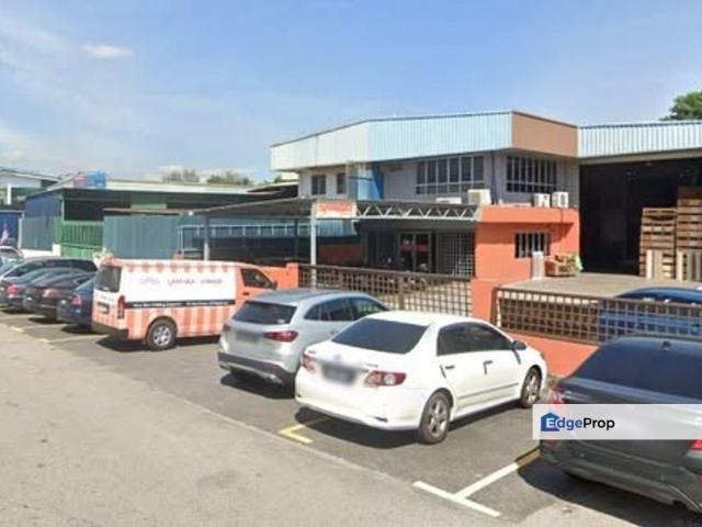 Warehouse for rent in Petaling, Alam Impian