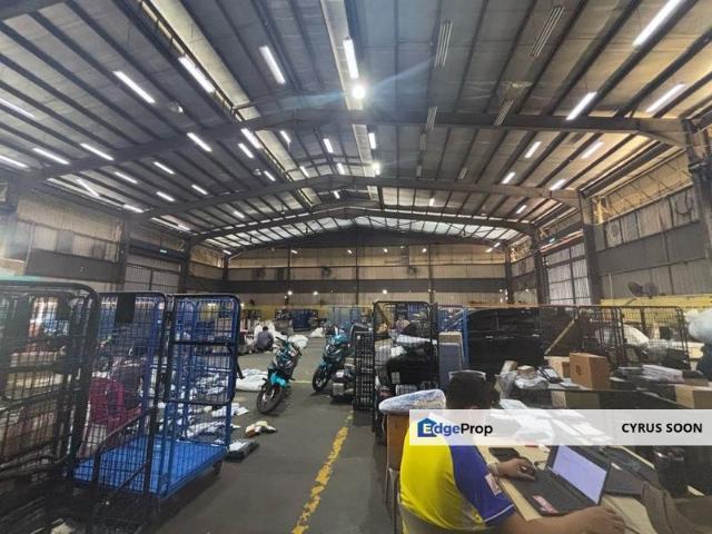 Warehouse for sale in Petaling, Alam Impian