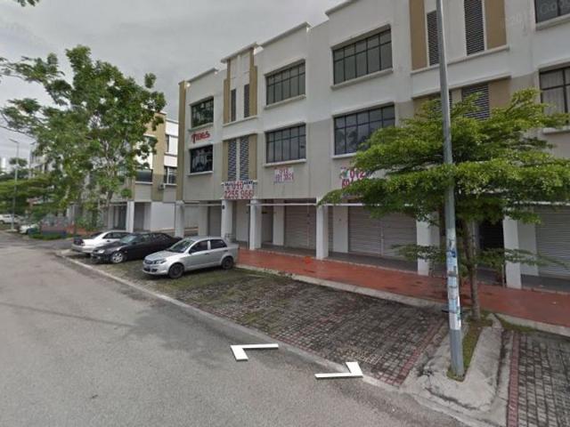 Shop for sale in Petaling, Alam Impian