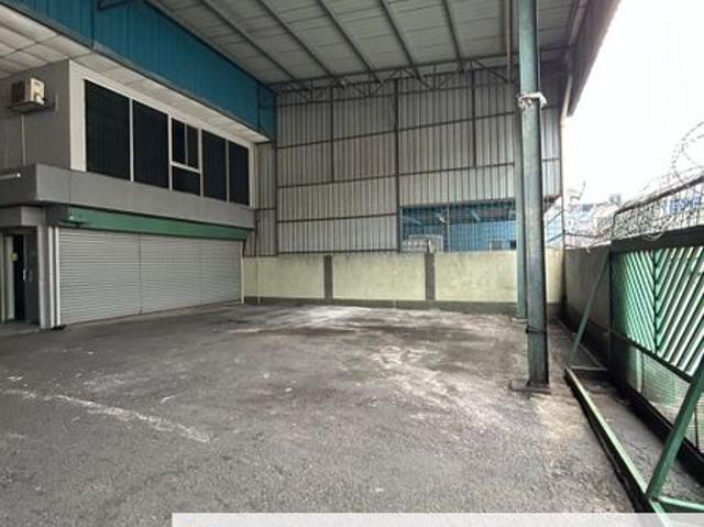 Warehouse for sale in Petaling, Alam Impian