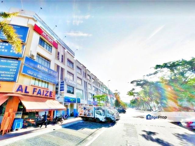 Shop for sale in Petaling, Alam Impian