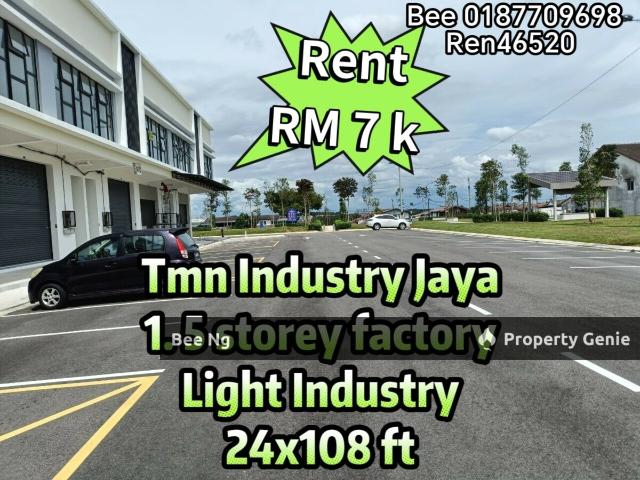 Warehouse for sale in Pulai, Bukit Ledang