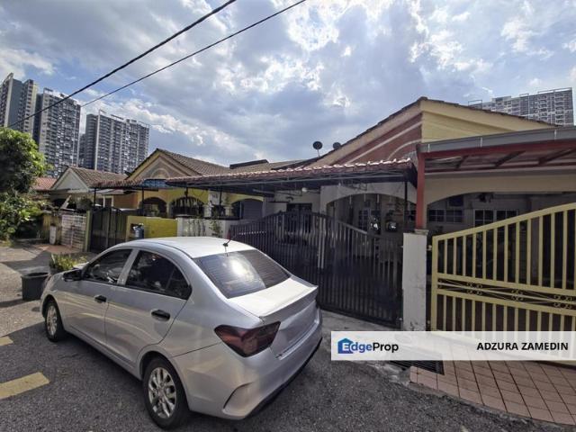 House for sale in Petaling, Subang Jaya