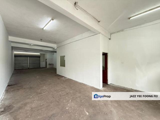 Shop for rent in Petaling, Subang Jaya