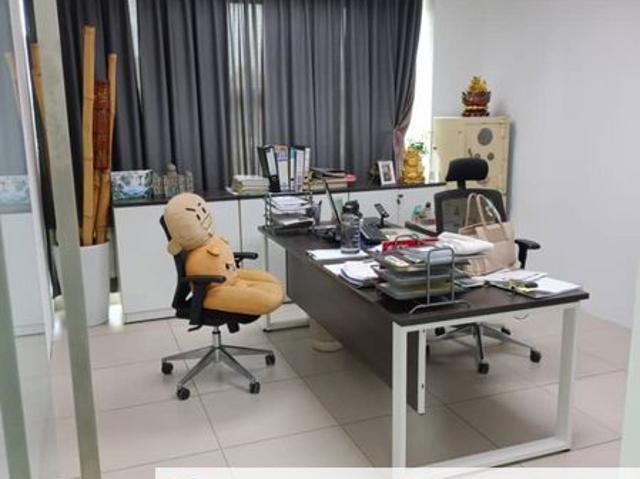 Shop for sale in Petaling, Subang Jaya