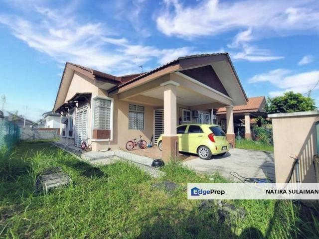 House for sale in Kajang, Langat