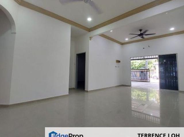 House for sale in Batu Pahat, Johor