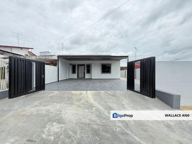 House for sale in Ulu Tiram, Johor