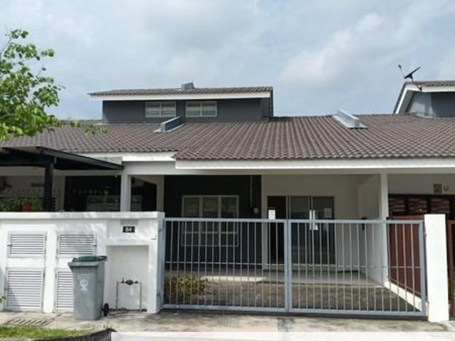 House for sale in Sendayan Village, Negeri Sembilan