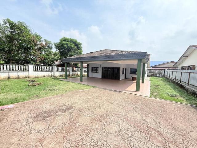 Bungalow for rent in Johore Bahru, Johor