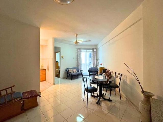 Apartment for sale in Timur Laut, George Town