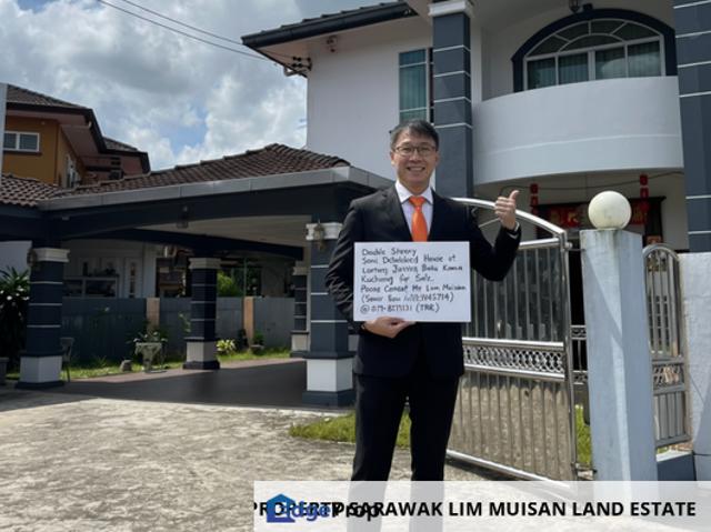 House for sale in Batu Kawa