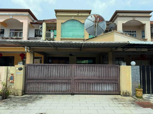 Terraced House for sale in Kuching, Sarawak