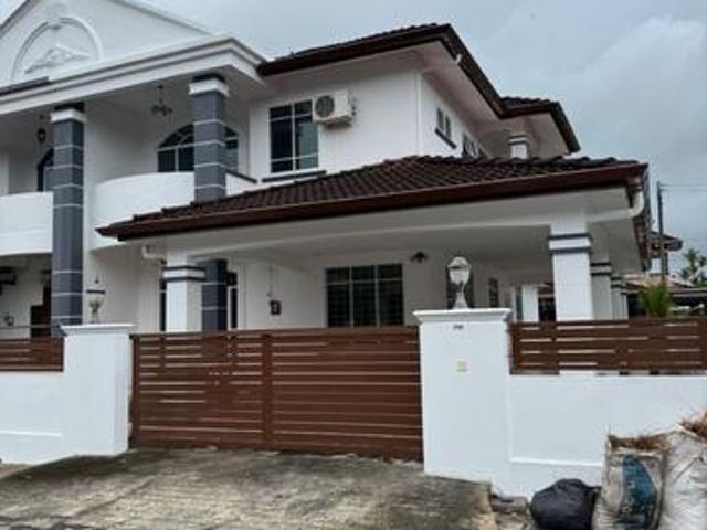 Residential House for sale in Kuching