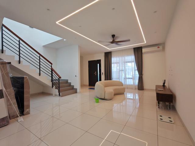 Terraced House for sale in Wellesley, Penang