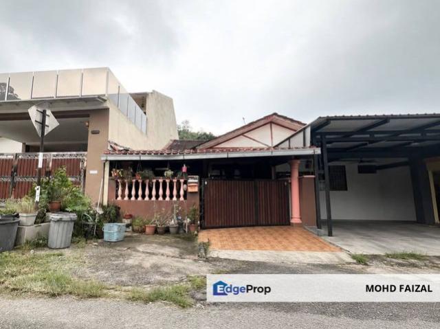 House for sale in Selayang, Selangor