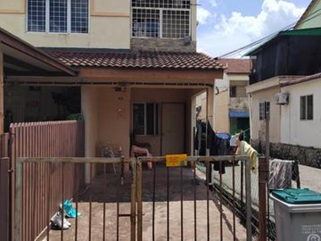Townhouse for sale in Sendayan Village, Negeri Sembilan