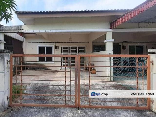 House for sale in Sendayan Village, Negeri Sembilan