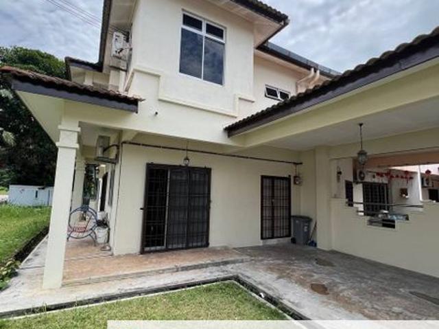 House for sale in Malaka