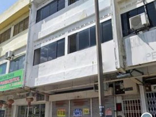 Shop for rent in Plentong, Johor