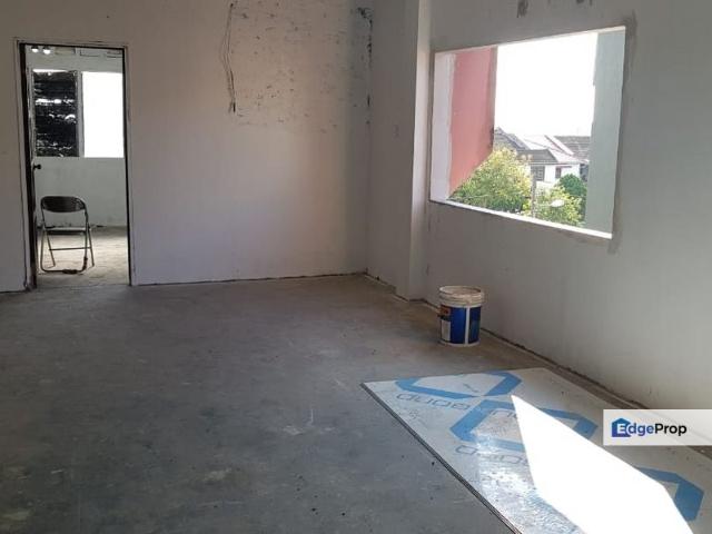 Shop for rent in Plentong, Johor
