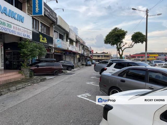 Shop for rent in Plentong, Johor