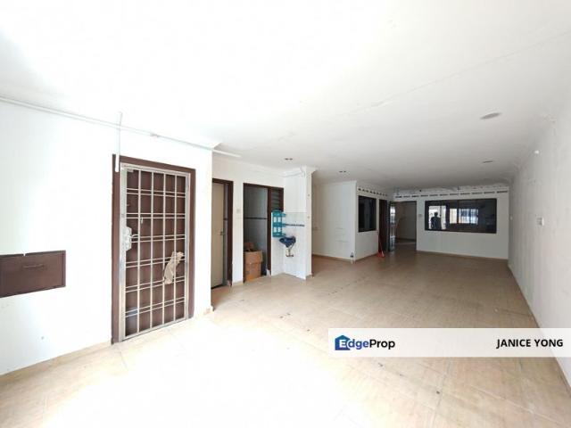 Shop for rent in Plentong, Johor