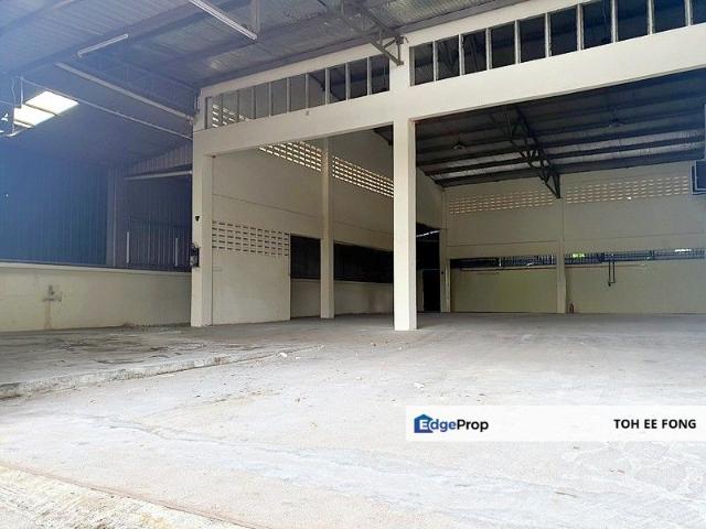 Warehouse for rent in Plentong, Johor