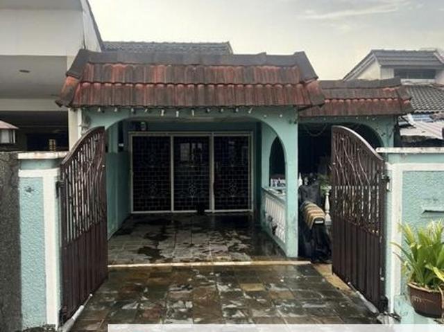 House for sale in Country Heights Damansara, Kuala Lumpur