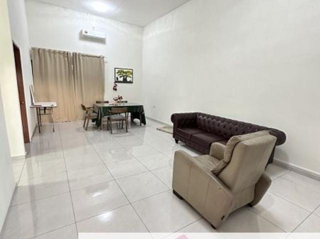 House for sale in Taman Sri Aman, Pontian