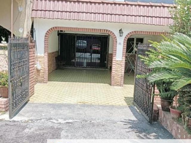 House for sale in Bandar Tun Razak, Kuala Lumpur