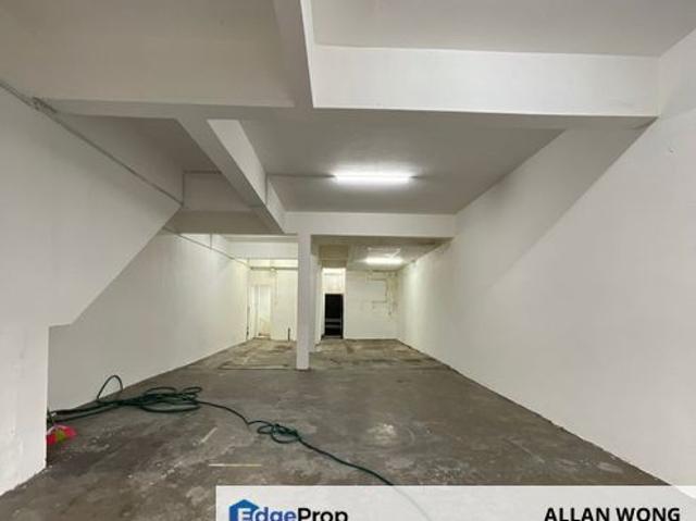 Shop for sale in Kulai, Johor