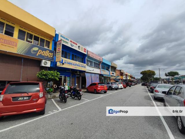 Shop for sale in Plentong, Johor