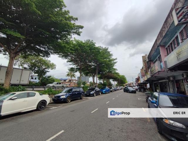Shop for sale in Plentong, Johor