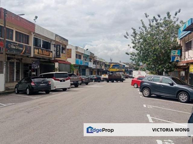 Shop for rent in Plentong, Johor