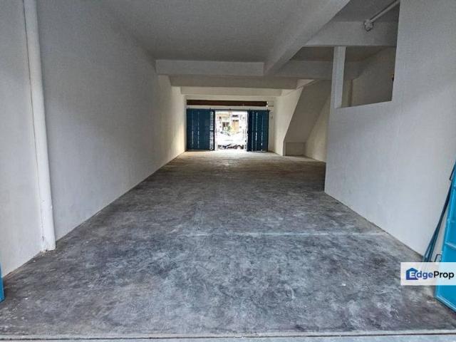 Shop for rent in Plentong, Johor