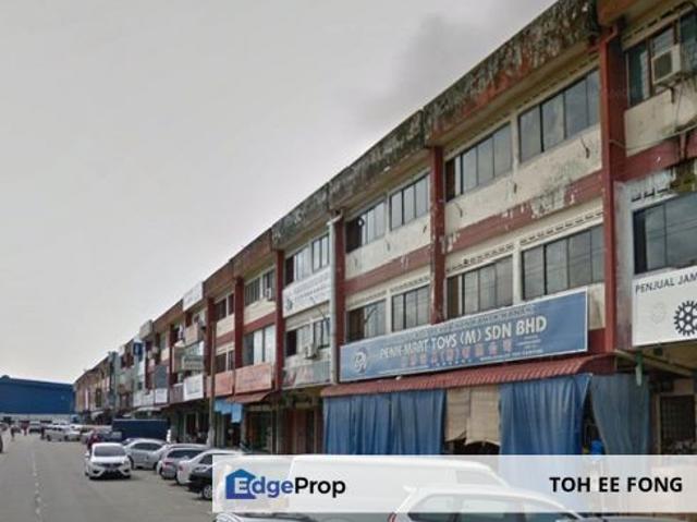 Shop for sale in Plentong, Johor