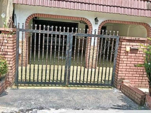 House for sale in Bandar Tun Razak, Kuala Lumpur