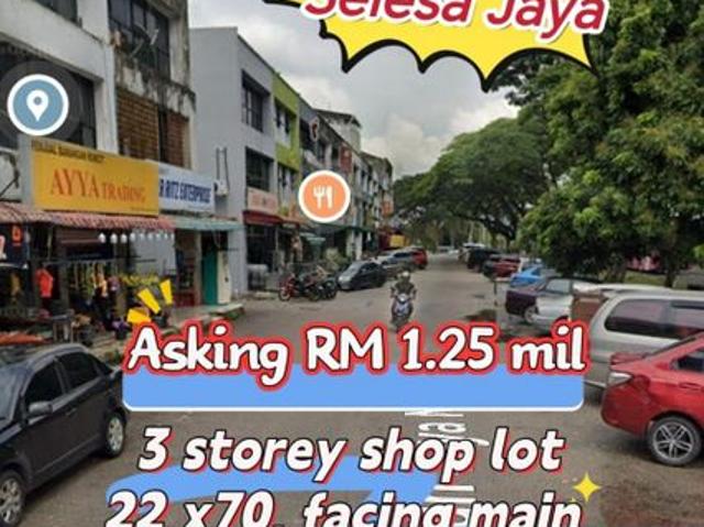 Shop for sale in Pulai, Bukit Ledang