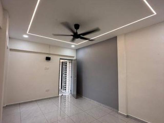 Flat for sale in Bukit Ledang, Johor