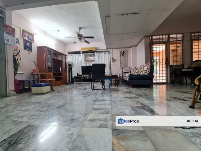 House for sale in Sendayan Village, Negeri Sembilan