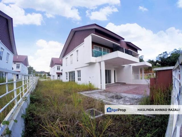House for sale in Tanjong Sepat, Selangor