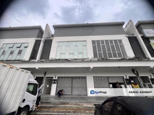 Shop for sale in Taman Jenderam Damai, Sepang